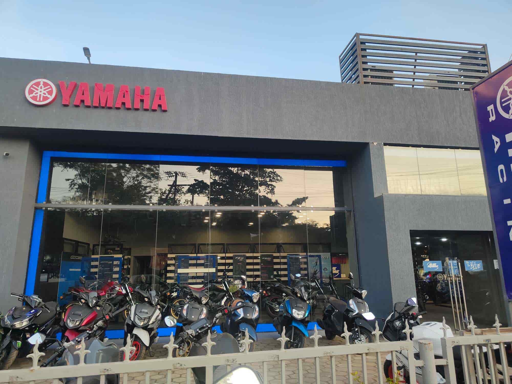 Showroom View