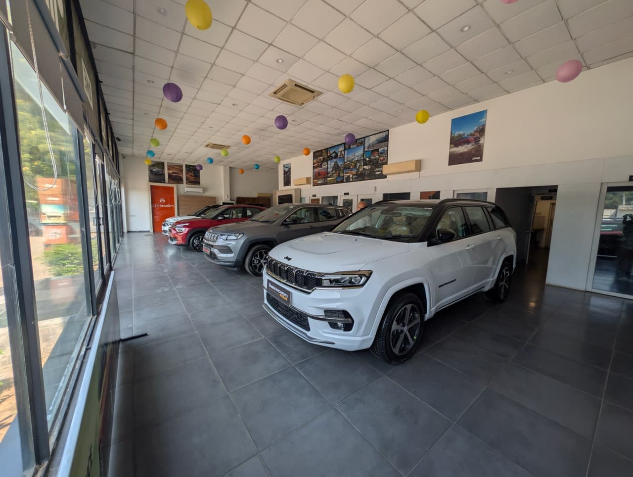 Showroom View